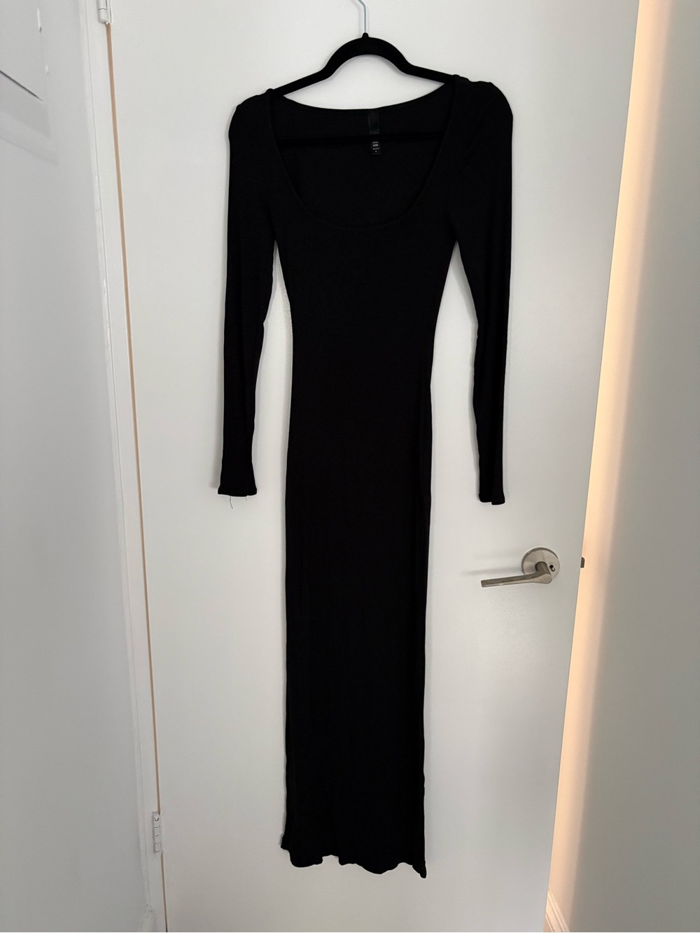SKIMS Black Long-Sleeve Scoop Neck Maxi Dress